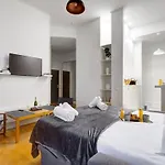 Bluestay 813 - Superb Apartment In Paris